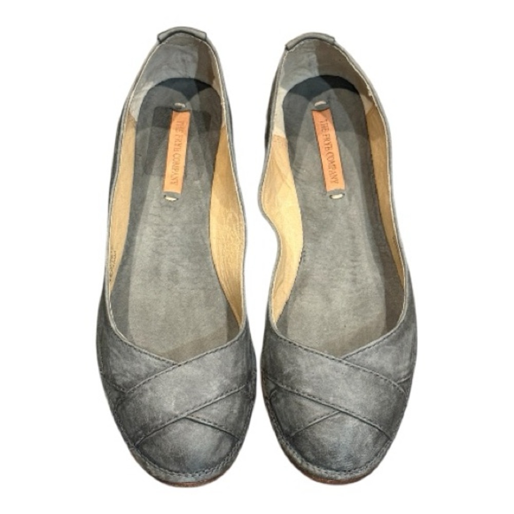 The Frye Company Blue Gray Flats